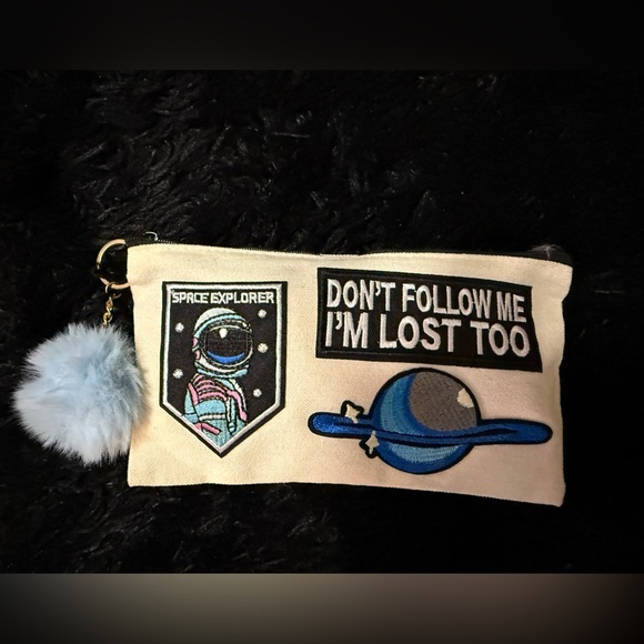 Space themed pencil pouches or coin‎ purse - Picture 1 of 3